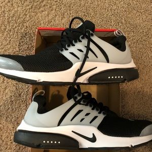 Nike Air Presto Size 13 NWT Black White